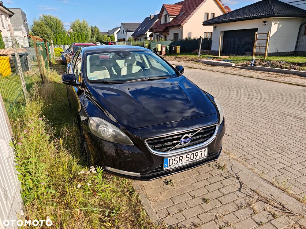 Volvo V40 D2 Momentum - 13