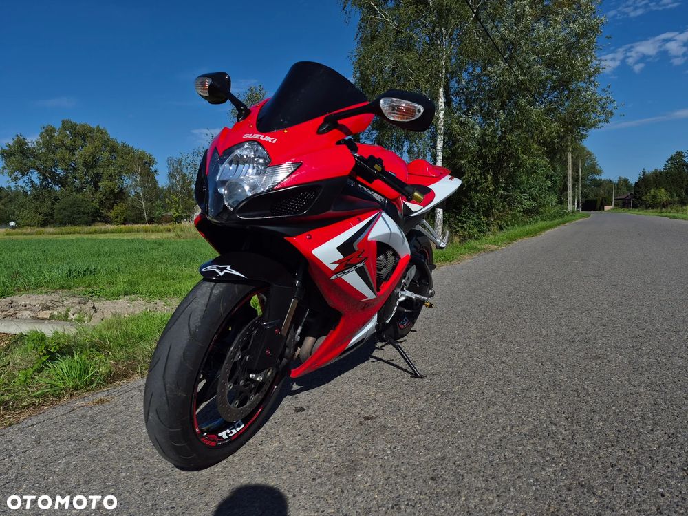 Suzuki GSX-R - 7