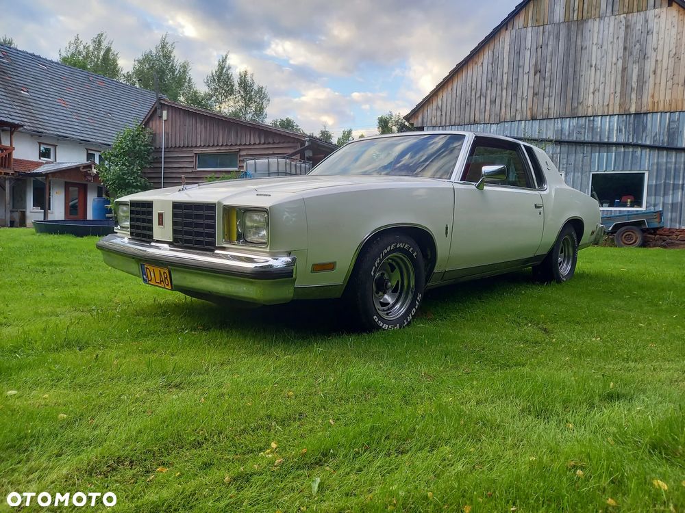 Oldsmobile Cutlass - 4