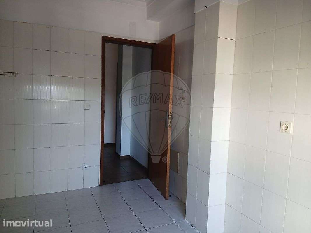 Apartamento T3 para arrendamento - Grande imagem: 4/9