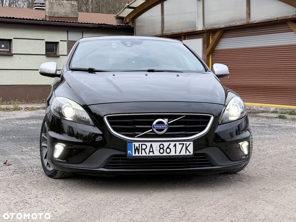 Volvo V40 2015 photo 2