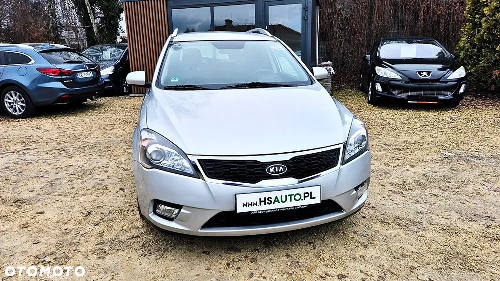 Kia Ceed 1.4 CVVT Dream-Team Edition - 5