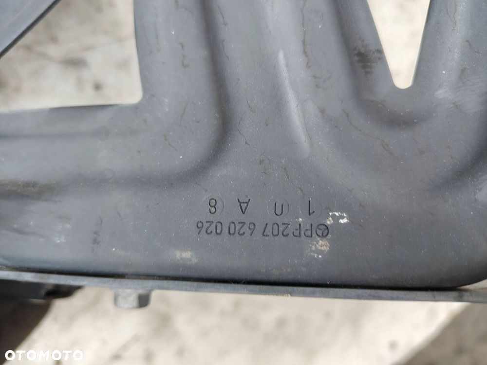 OKULAR LEWY + PRAWY KOMPLET A2076200291 MERCEDES W207 - 5