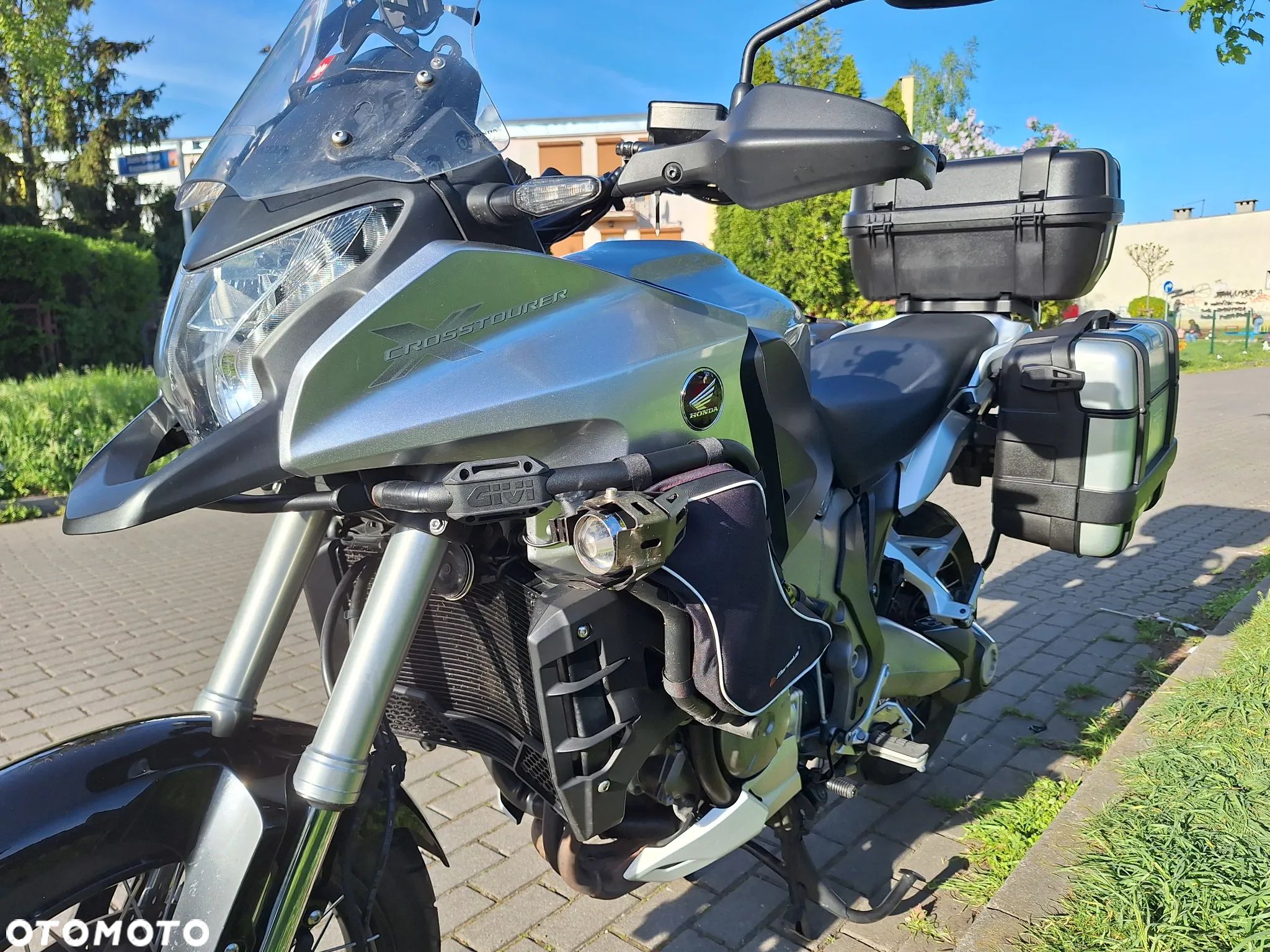 Honda VFR - 1