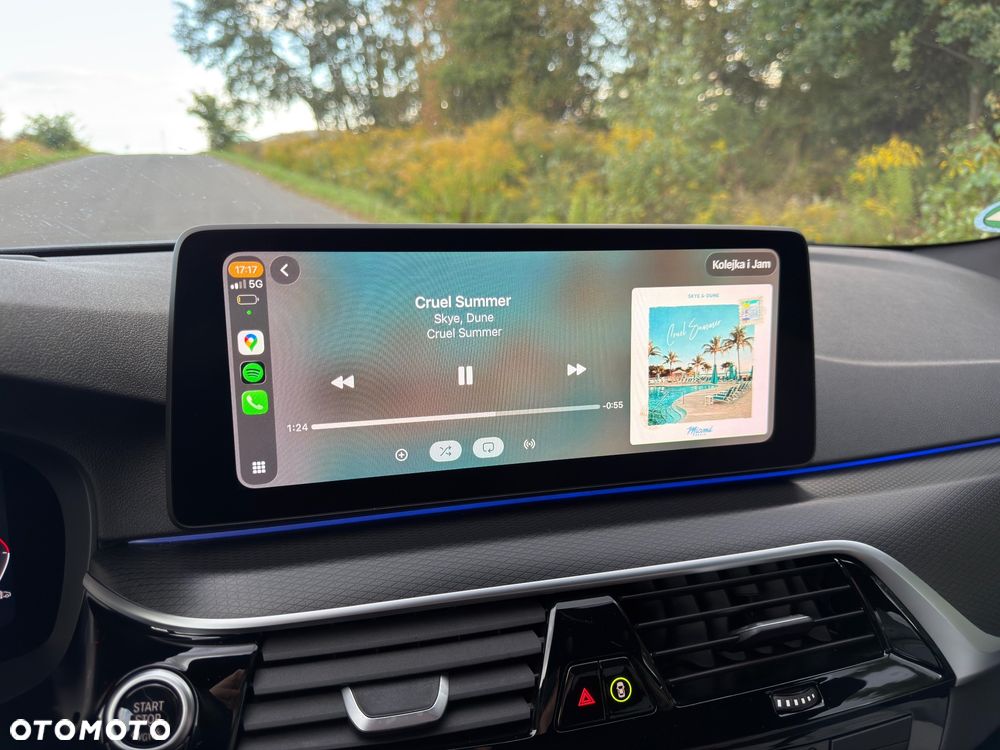 BMW Seria 5 520d M Sport sport - 35