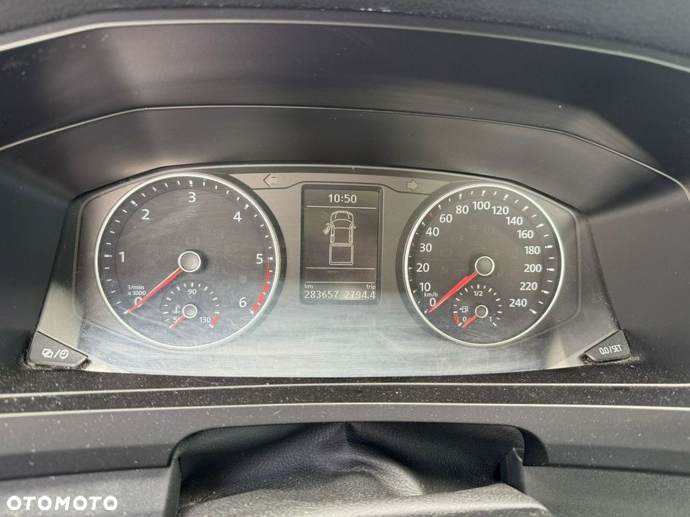 Volkswagen Transporter - 18