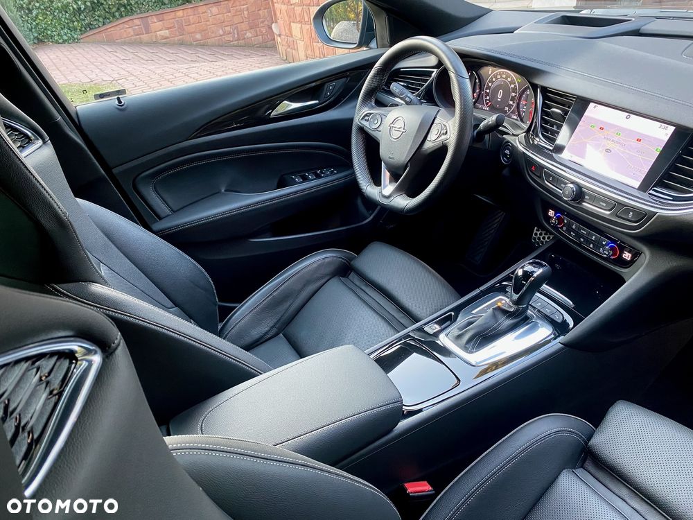 Opel Insignia Sport2.0 Direct InjTurbo 4x4 GSI - 3