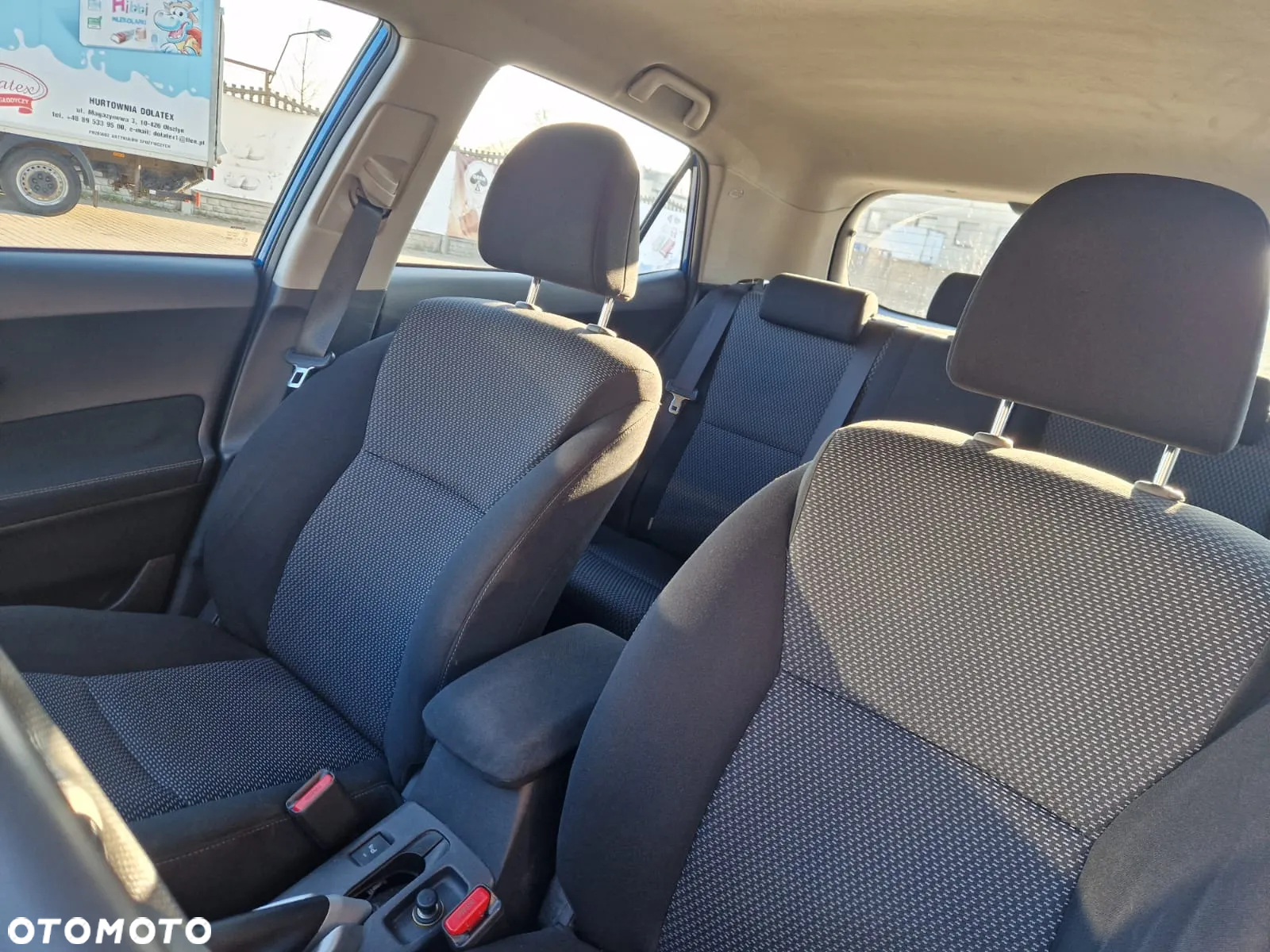 Toyota Auris - 15