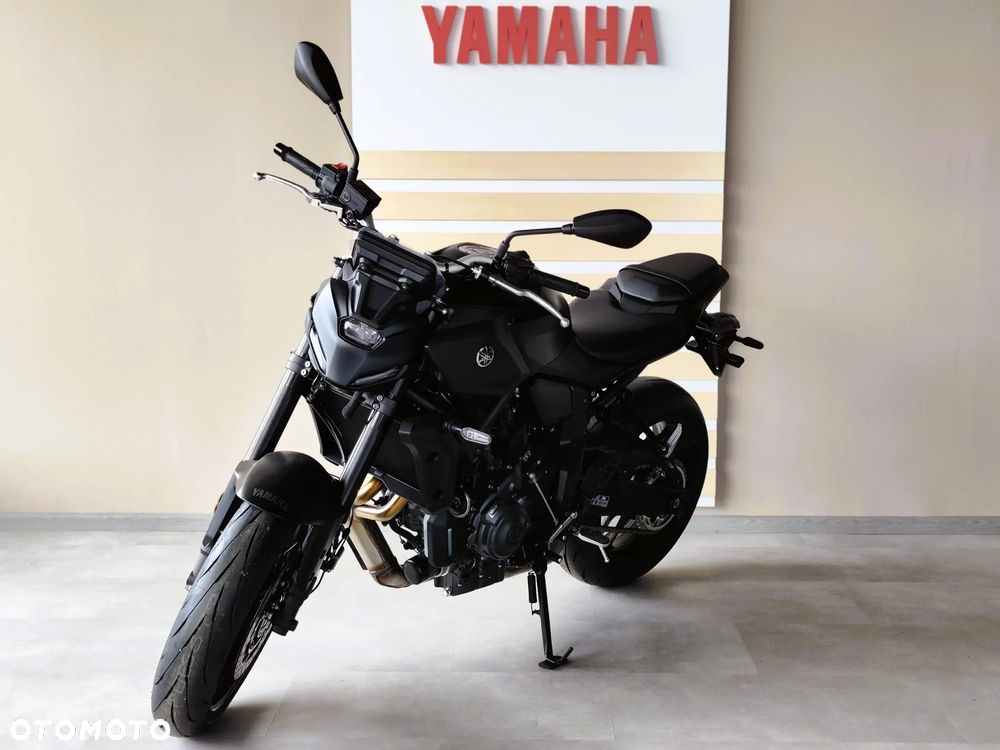 Yamaha MT - 2