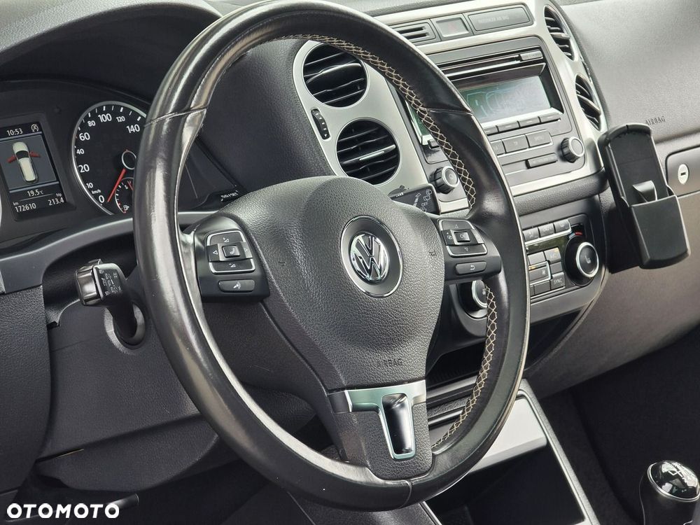 Volkswagen Tiguan - 10