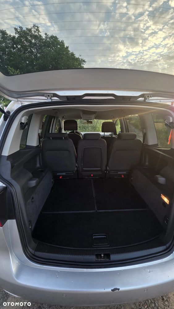 Volkswagen Touran 1.6 TDI DPF DSG Comfortline - 5