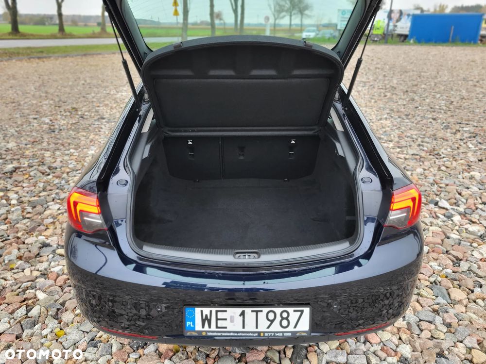 Opel Insignia 1.5 T GPF Elite S&S - 23