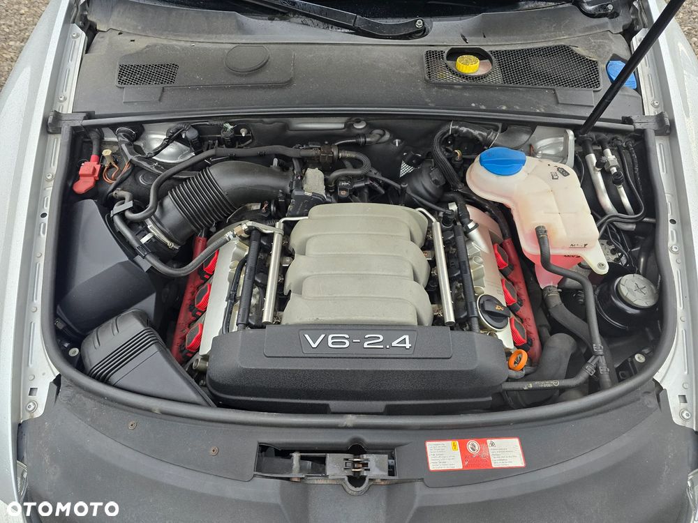 Audi A6 Avant 2.4 - 21
