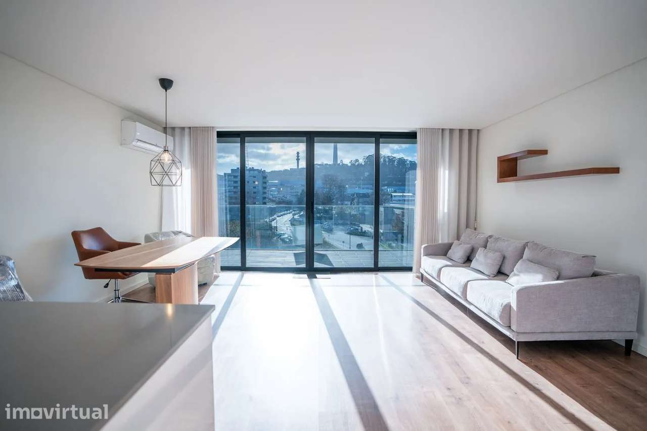 Apartamento T3 em Oliveira do Douro | Como NOVO - Grande imagem: 4/18
