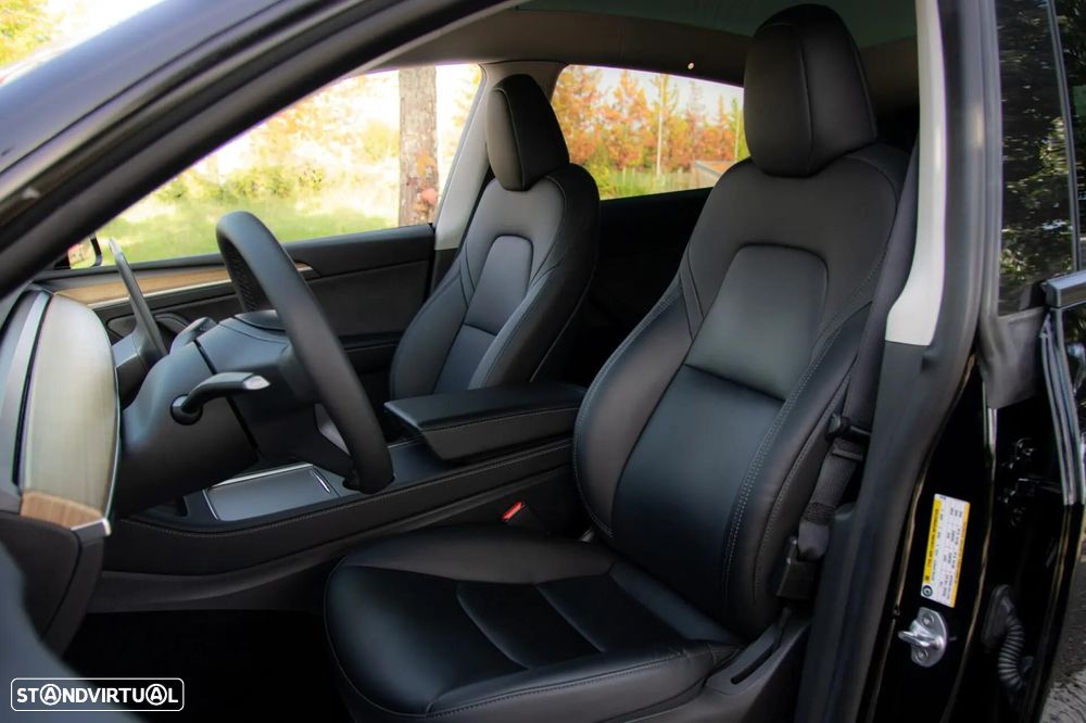 Tesla Model Y RWD - 37