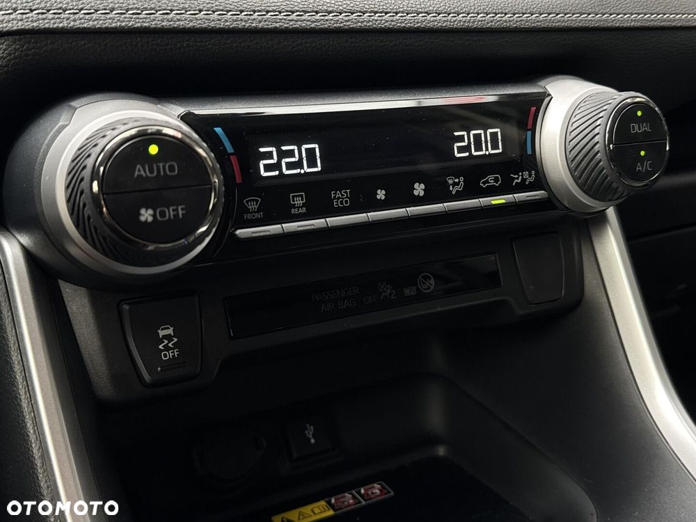 Toyota RAV4 - 26