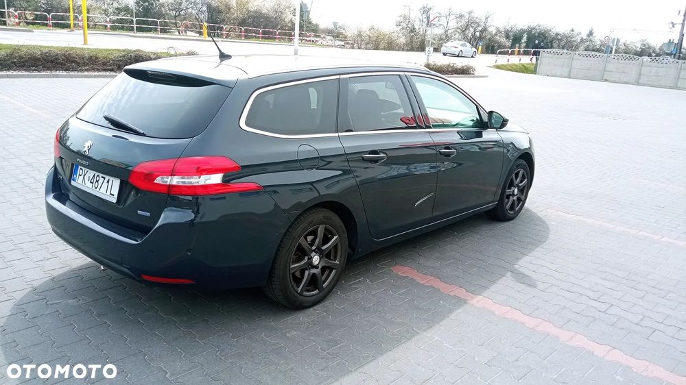 Peugeot 308 BlueHDi 130 Stop & Start Allure - 5