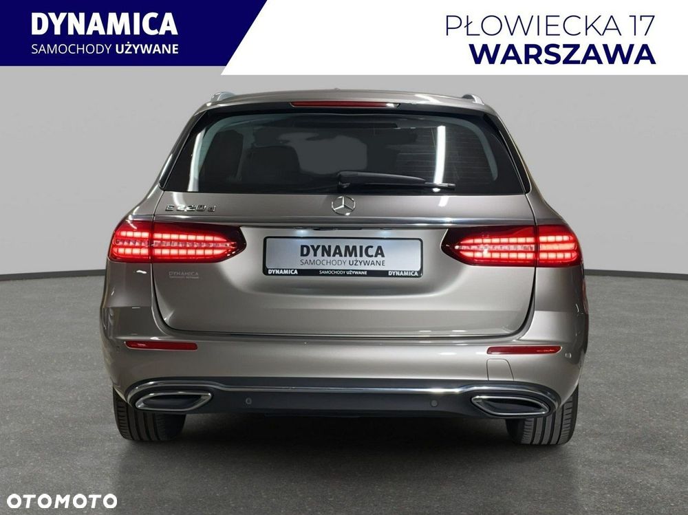 Mercedes-Benz Klasa E - 7