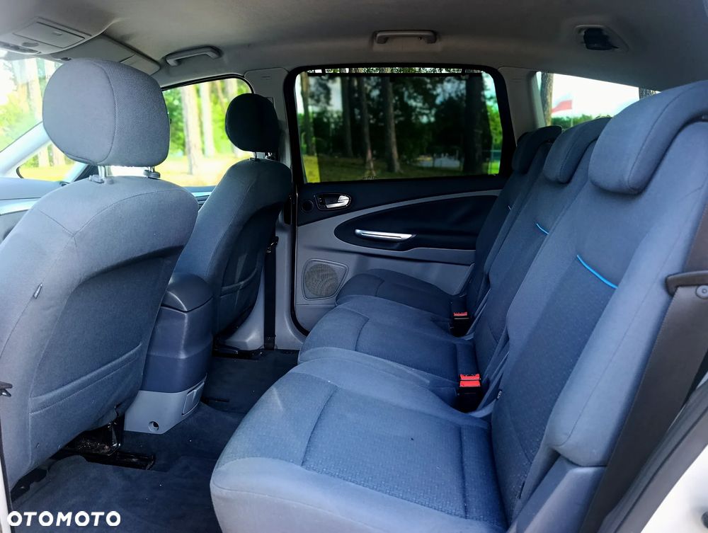 Ford S-Max - 15
