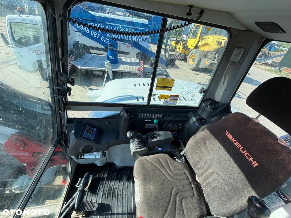 Takeuchi TB290-2 CV - 9