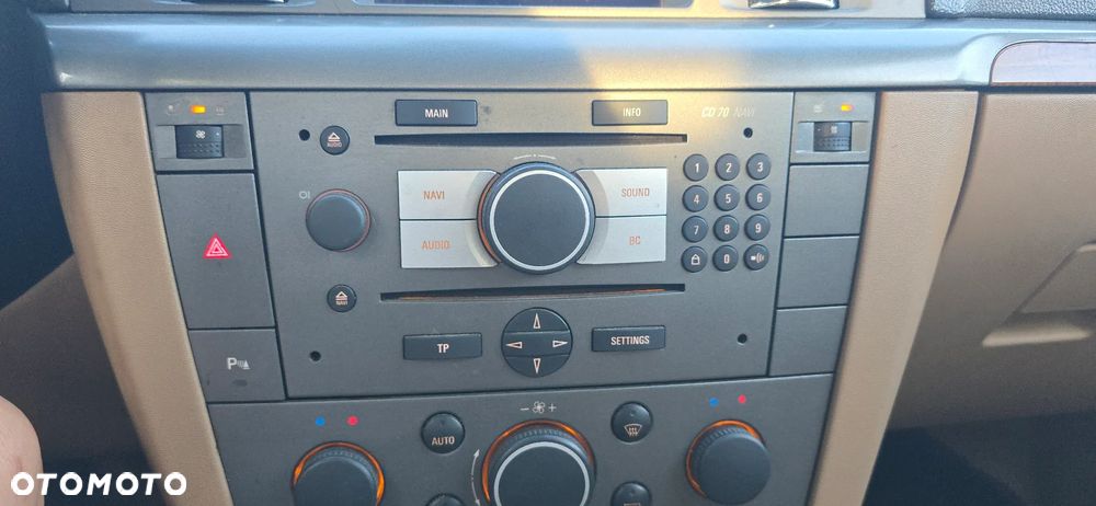 Opel Vectra 1.9 CDTI Elegance - 11