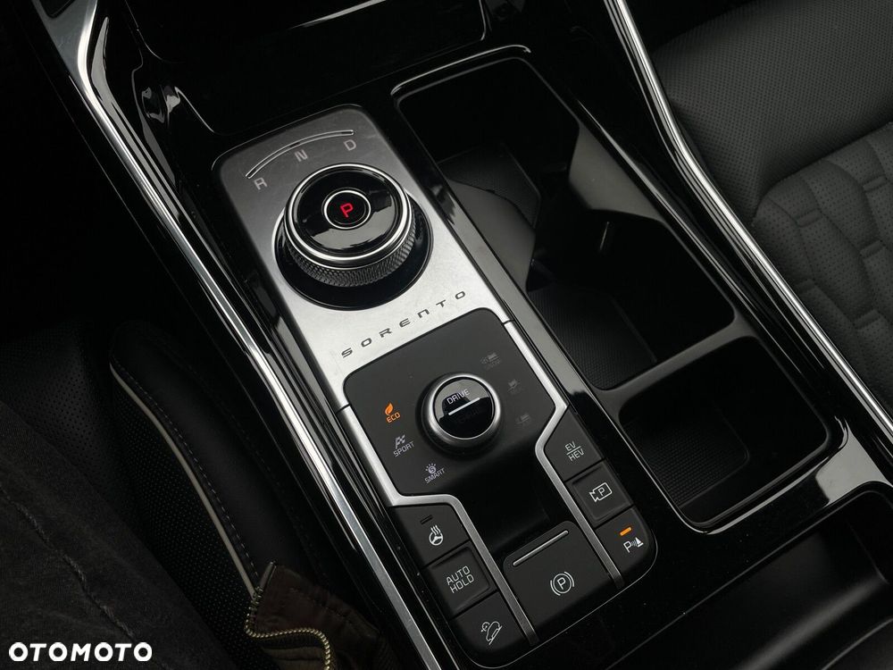 Kia Sorento - 37