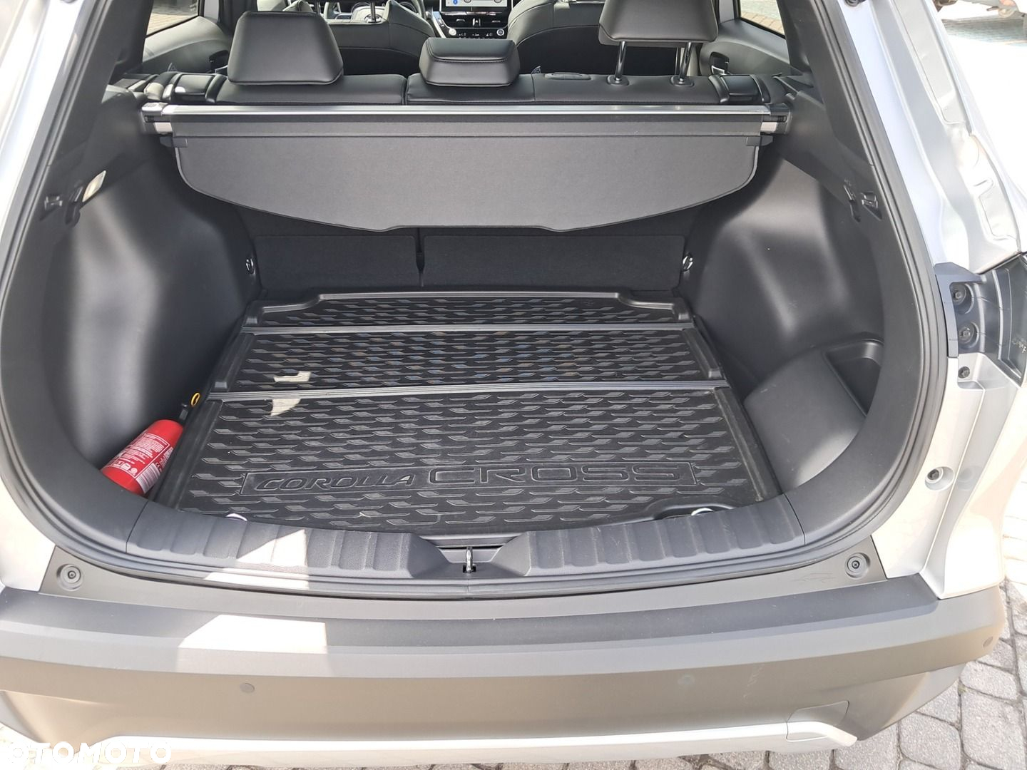 Toyota Corolla Cross 2.0 Hybrid Premiere Edition AWD - 26