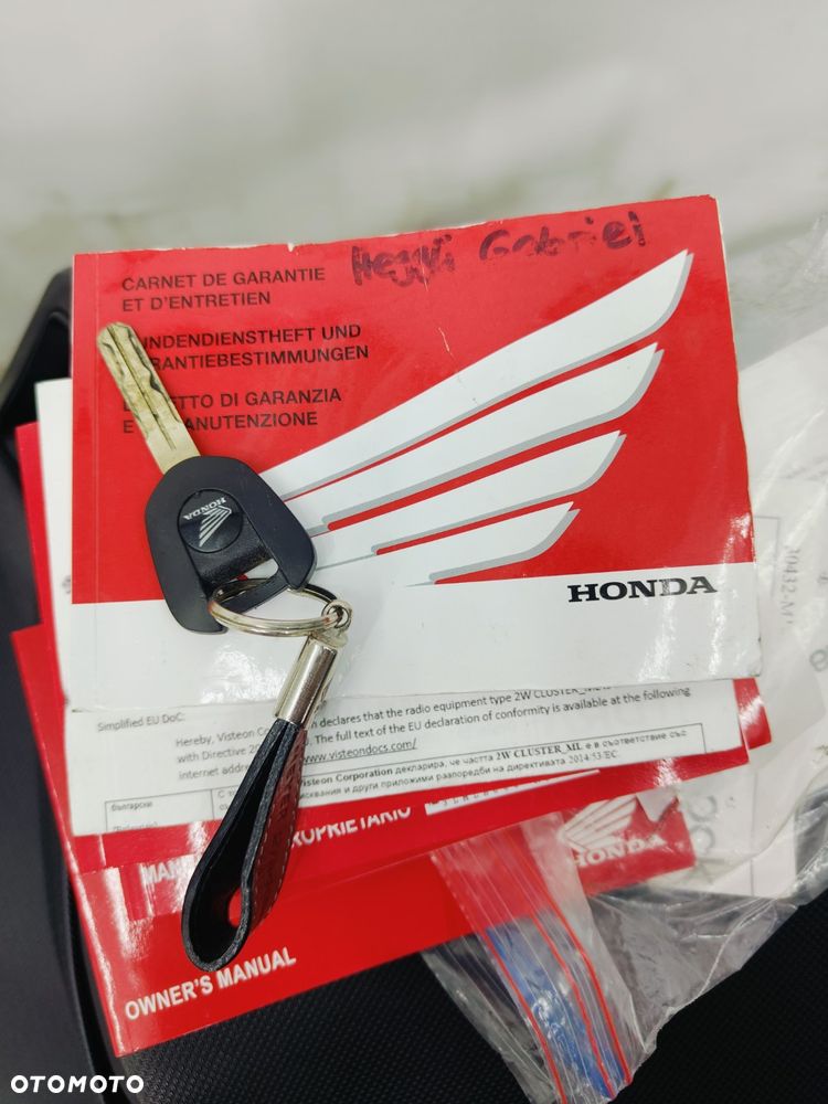Honda Hornet - 28