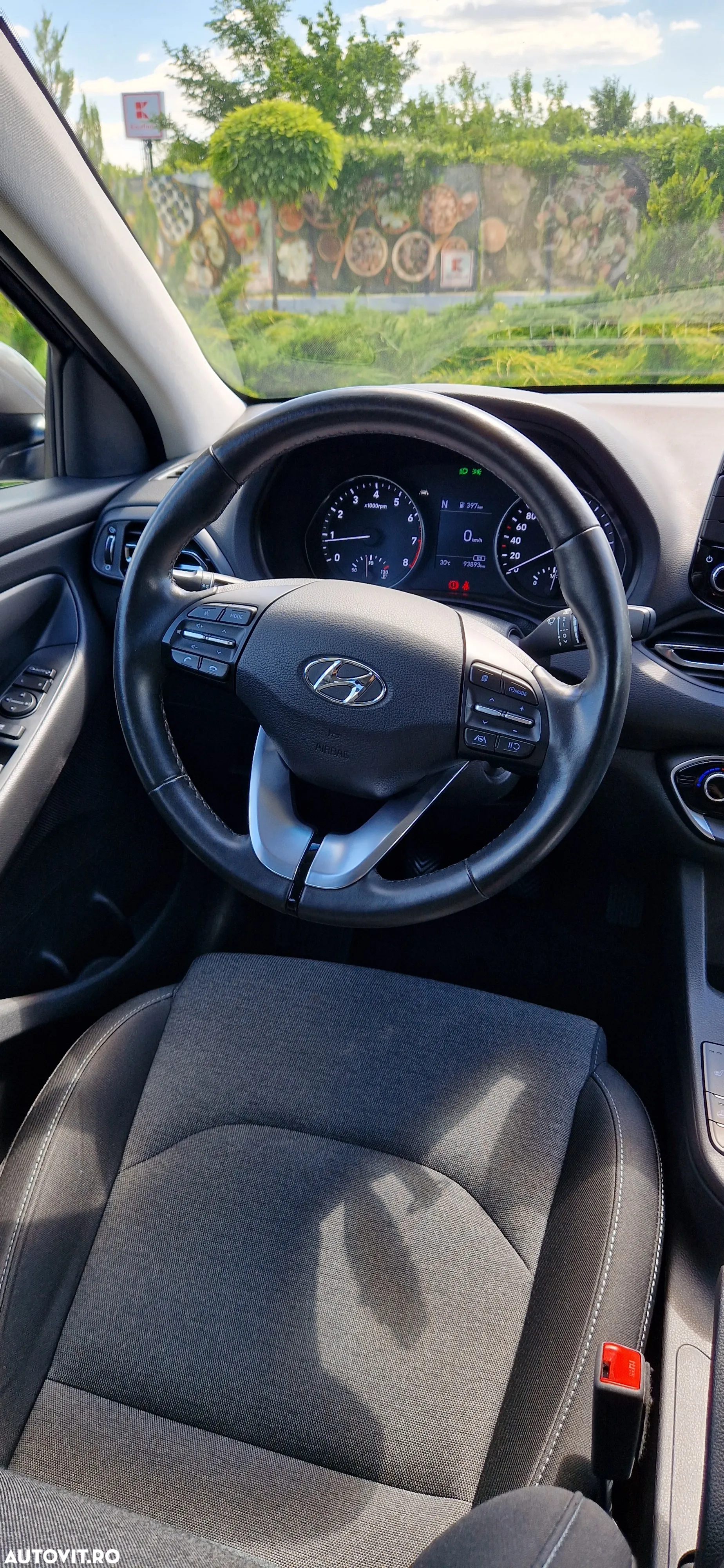 Hyundai i30 - 11
