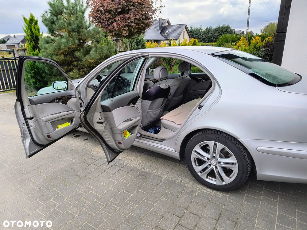 Mercedes-Benz Klasa E 200 Kompressor Classic - 6