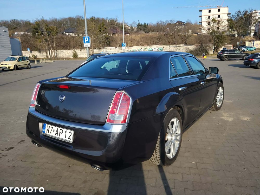 Lancia Thema 3.6 Executive AWD - 5