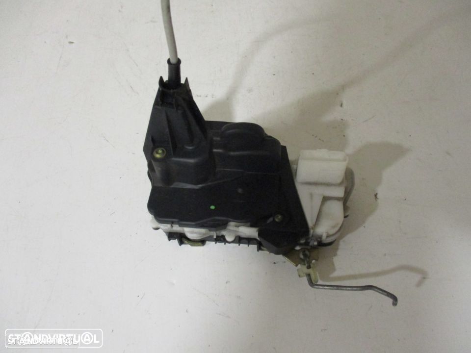 Fechadura porta Peugeot 307 frente esquerdo - 1