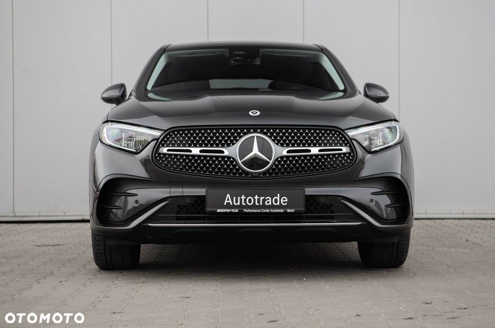 Mercedes-Benz GLC - 4