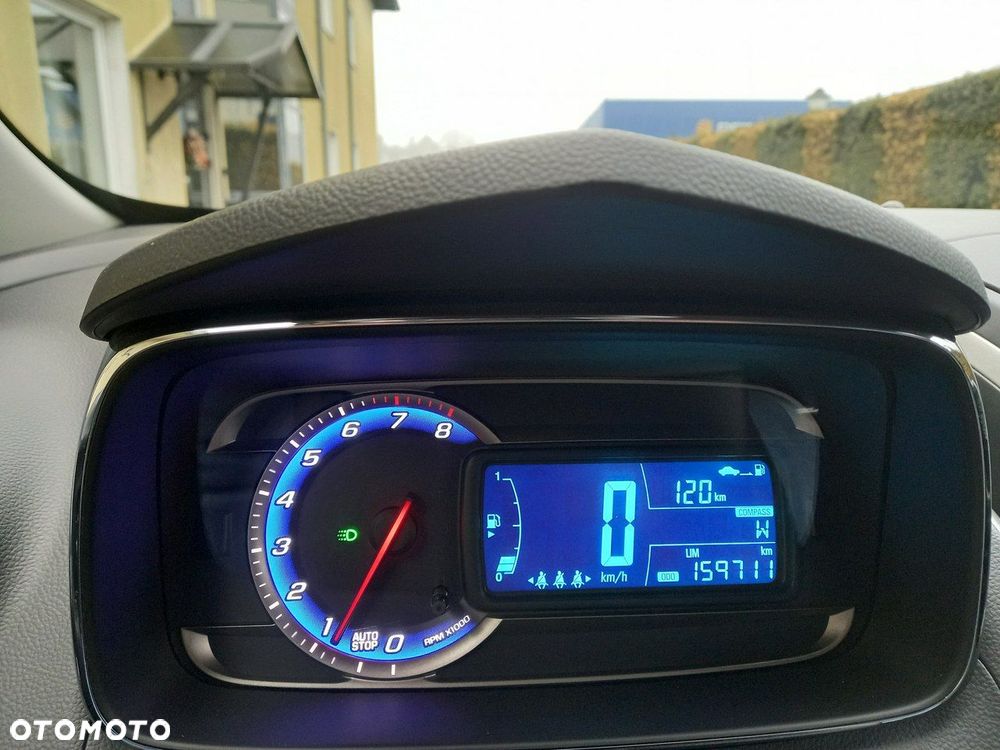 Chevrolet Trax 1.6 LT - 29