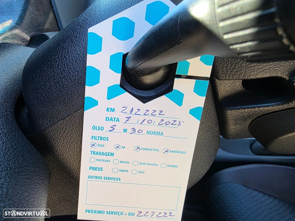 Honda Civic 1.4 i-VTEC Comfort - 35