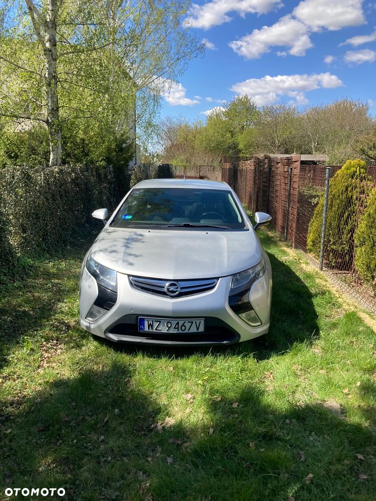Opel Ampera - 2