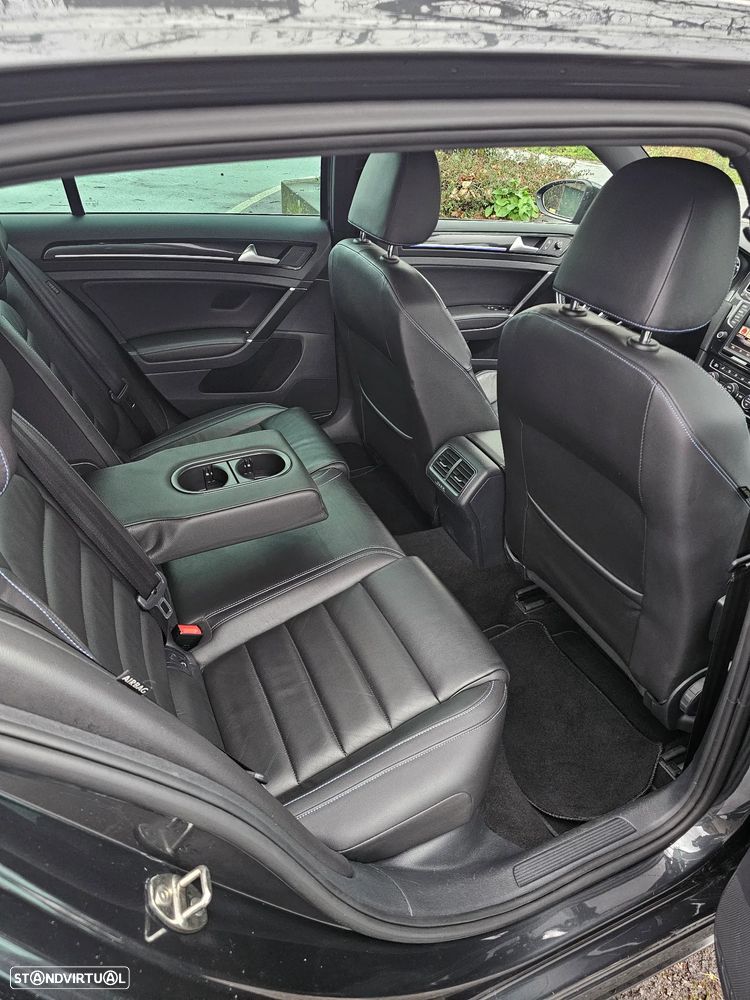 VW Golf 1.4 GTE Plug-in - 11