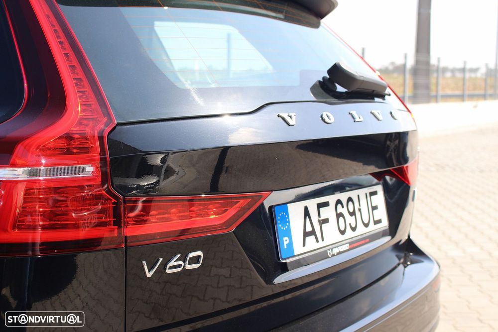 Volvo V60 2.0 T6 AWD TE R-Design Expression - 14