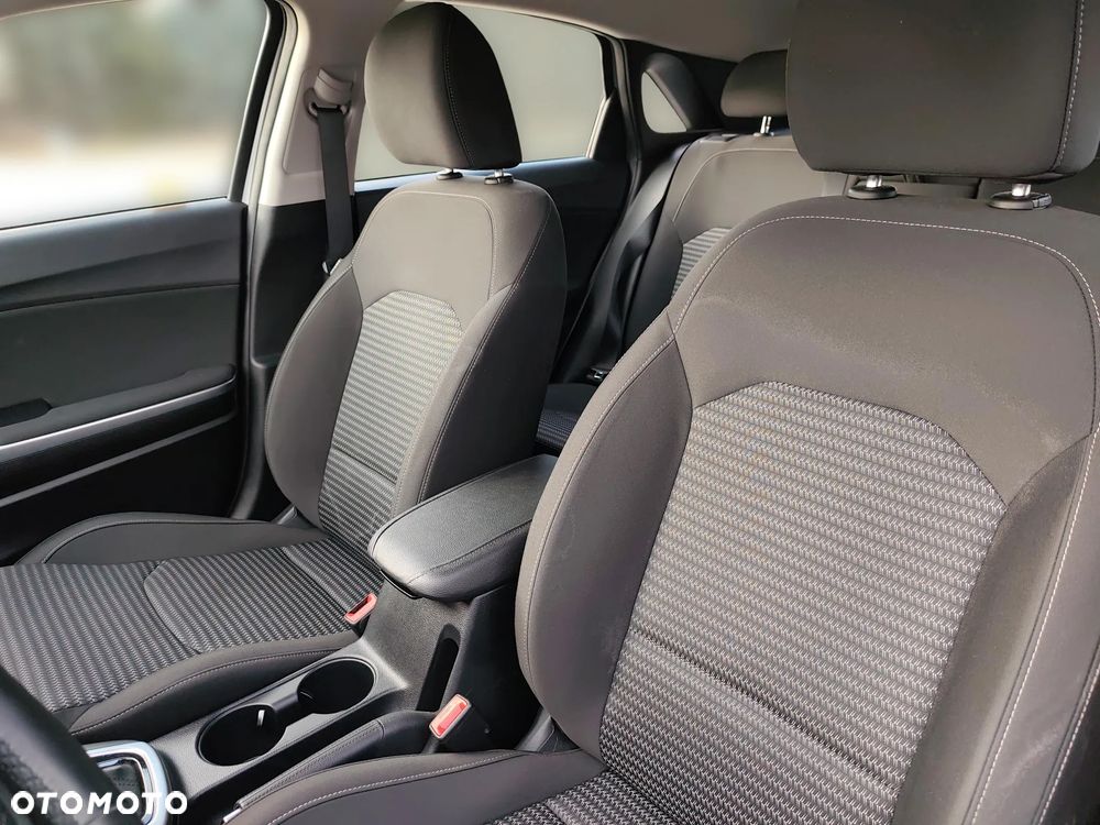 Kia Ceed 1.5 T-GDI M DCT - 12