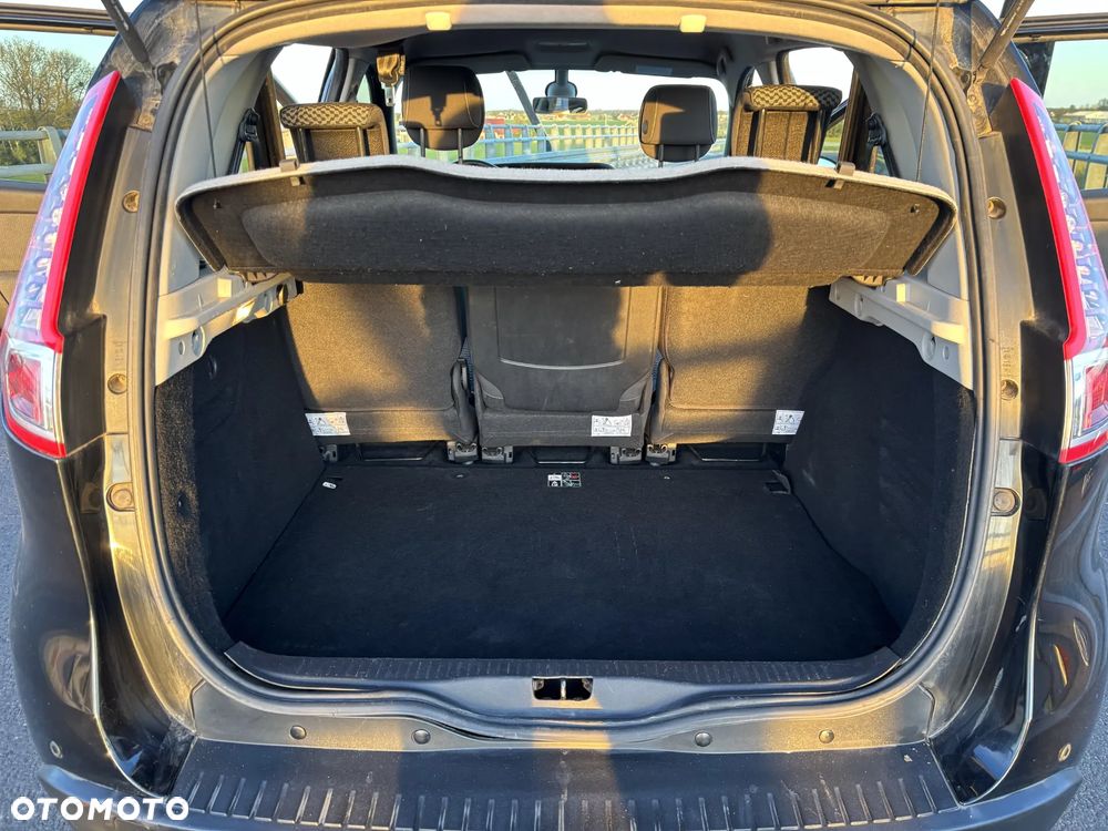 Renault Scenic - 26