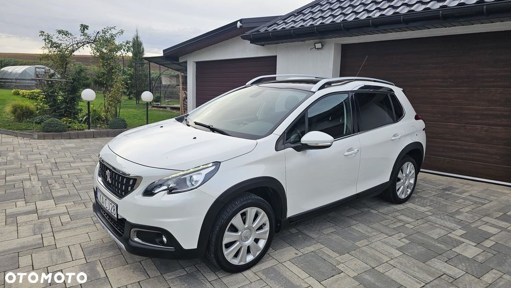 Peugeot 2008 1.2 Pure Tech GPF Allure S&S - 2