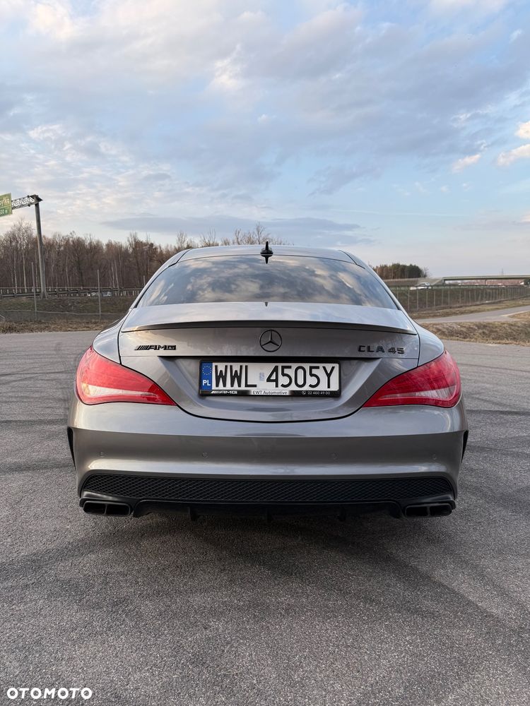 Mercedes-Benz CLA - 9