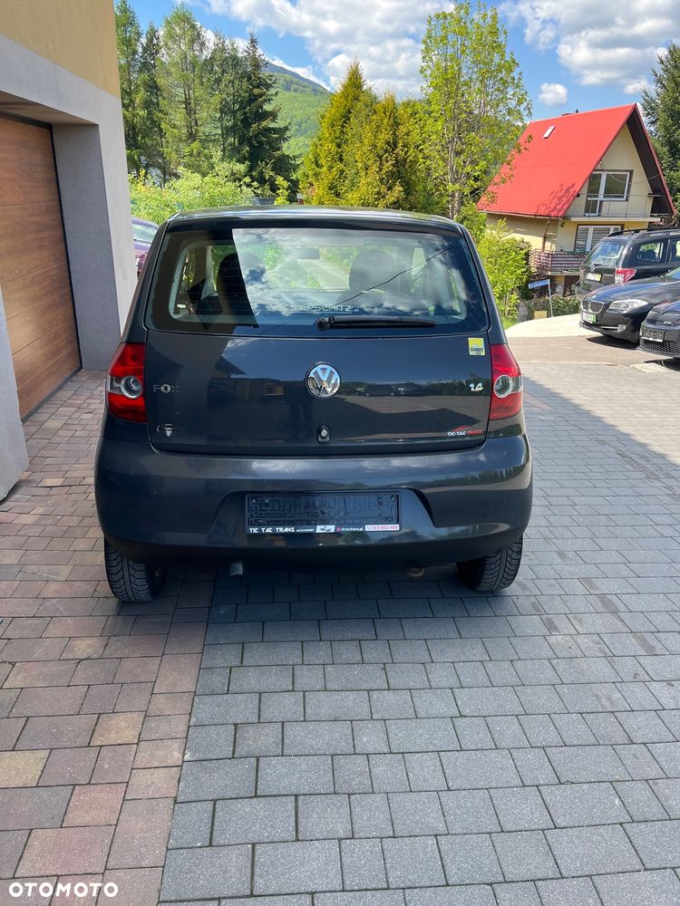 Volkswagen Fox 1.4 Style - 4