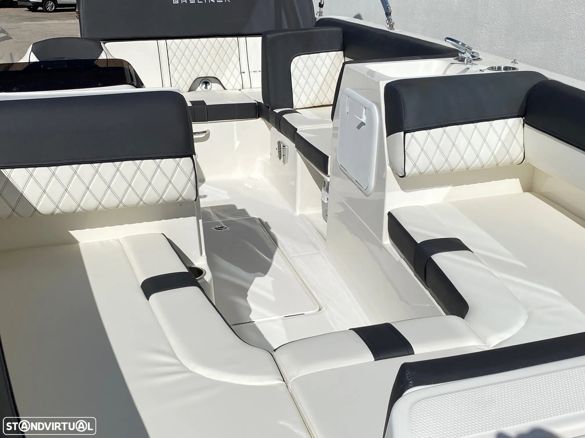 Bayliner DX 2000 DB - 12