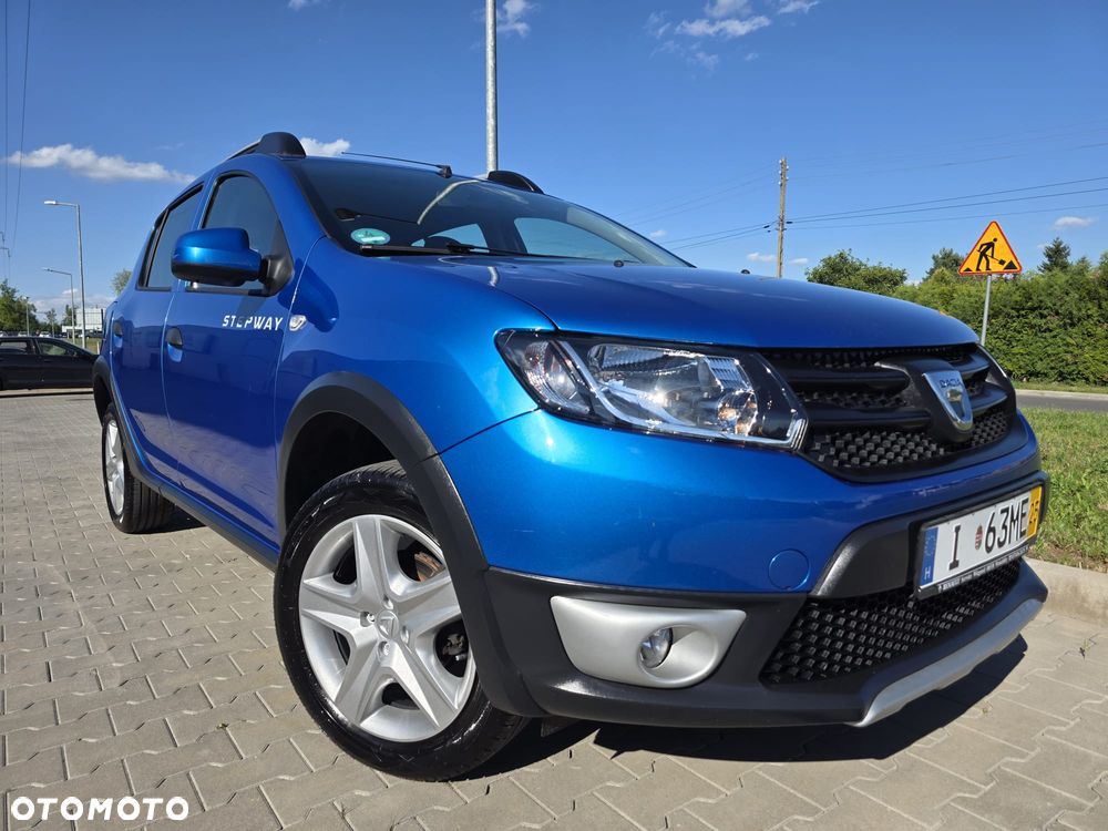 Dacia Sandero Stepway TCe 90 (S&S) Celebration - 2