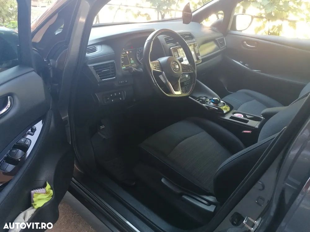 Nissan LEAF 40 kWh Tekna - 15