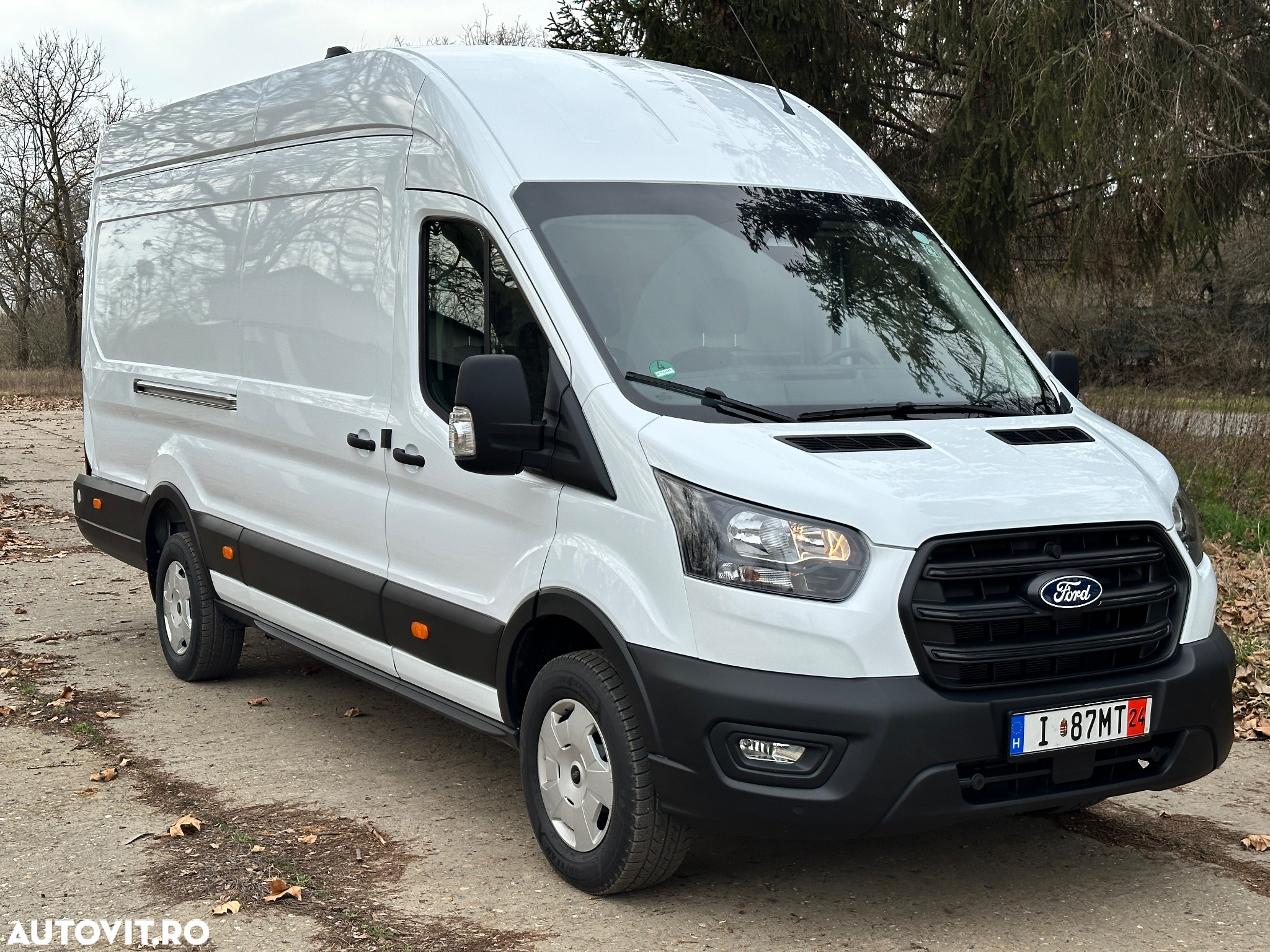 Ford TRANSIT 2.0TDCI 350 LWB - 11