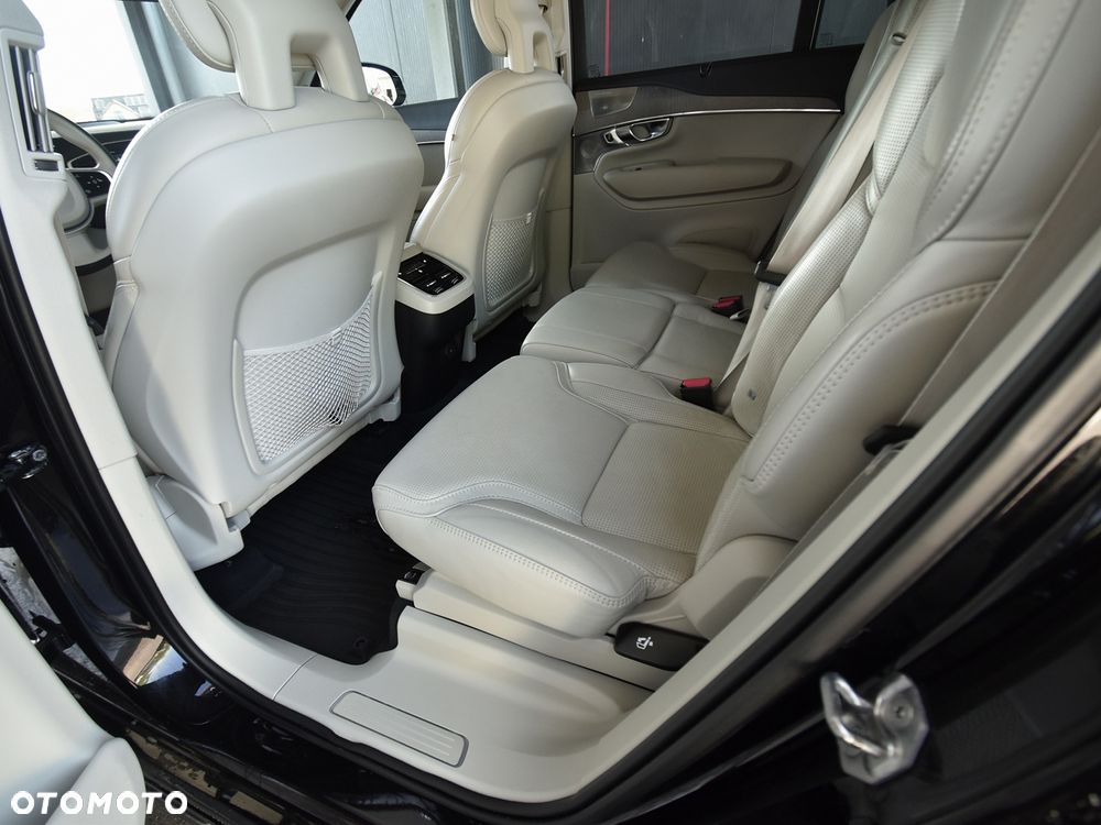 Volvo XC 90 B5 D AWD Inscription 7os - 29