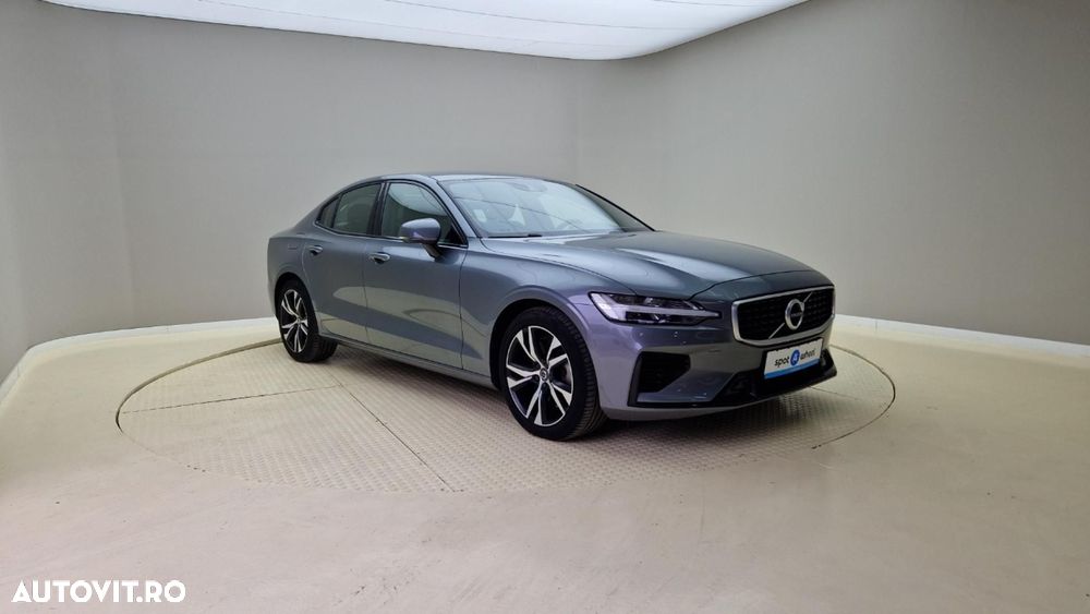 Volvo S60 T5 AWD R-Design - 4