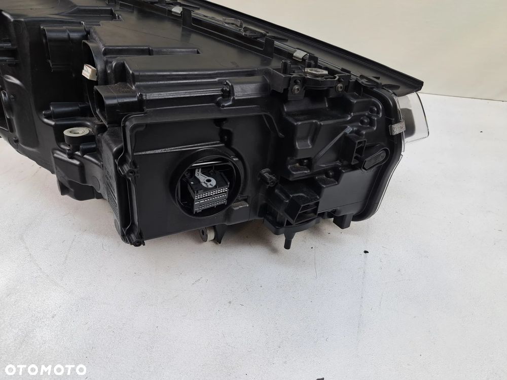 BMW X3 X4 G01 G02 Lampa lewa przód Full Led Adaptive 8496823-01 - 7